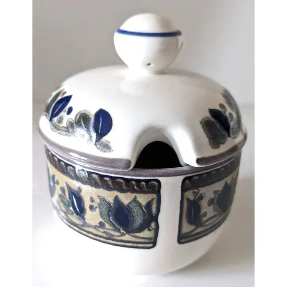 1986 Mikasa Intaglio Arabella Sugar Bowl Stoneware Blue Tulips Lid 5 oz 4*3"CAC1 - Picture 2 of 7